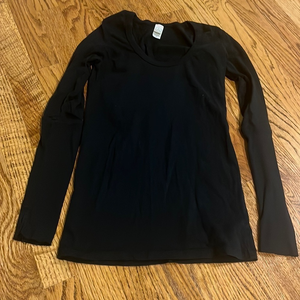 Alternative Woman’s Black Long Sleeve Size XS